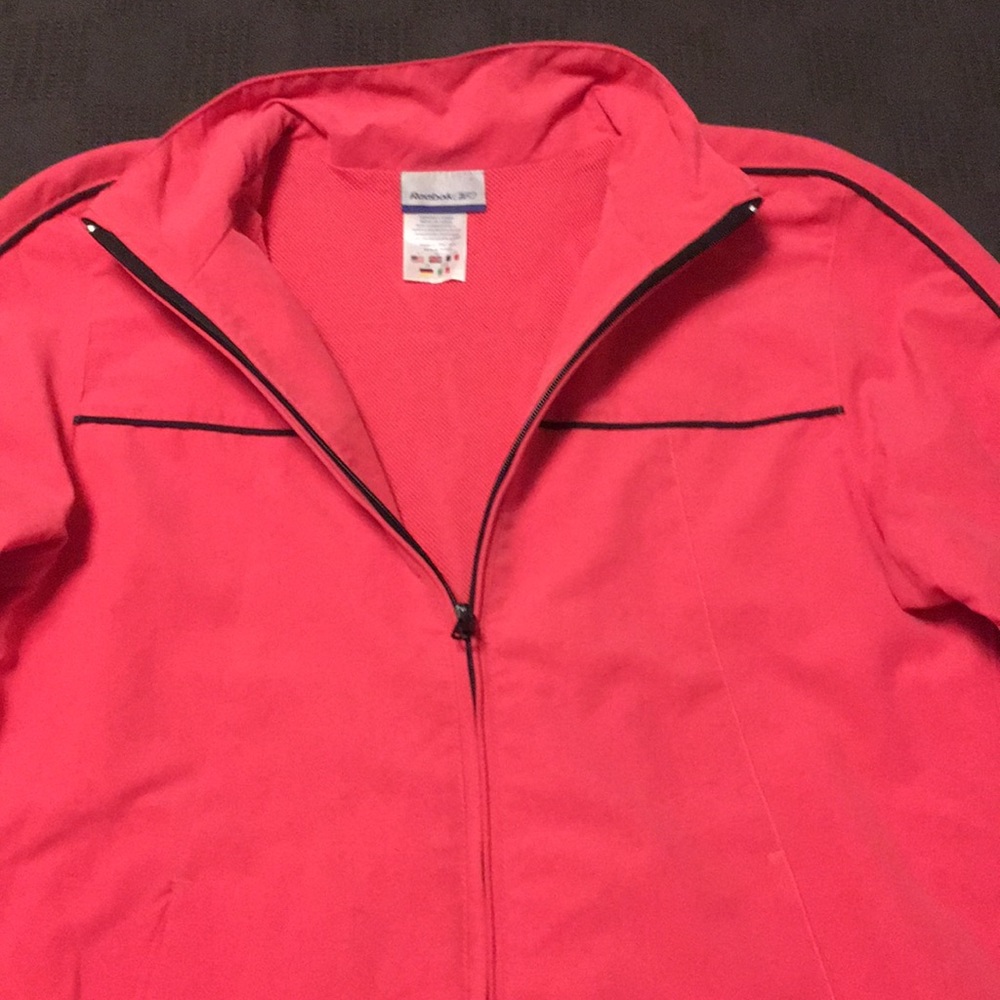 Women's Reebok running jacket - Picture 3 of 5